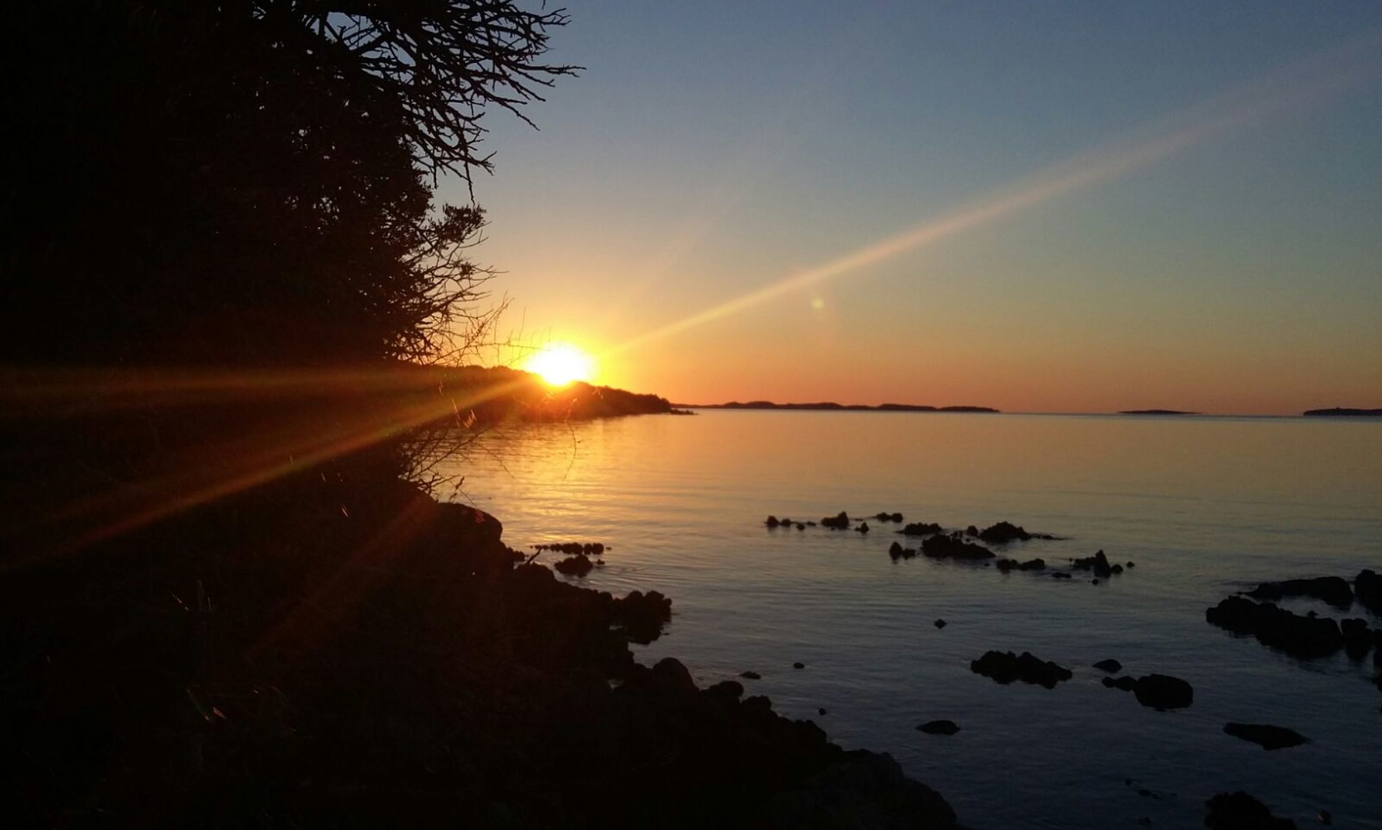 Noleggio Gommoni Porto Mannu       PALAU